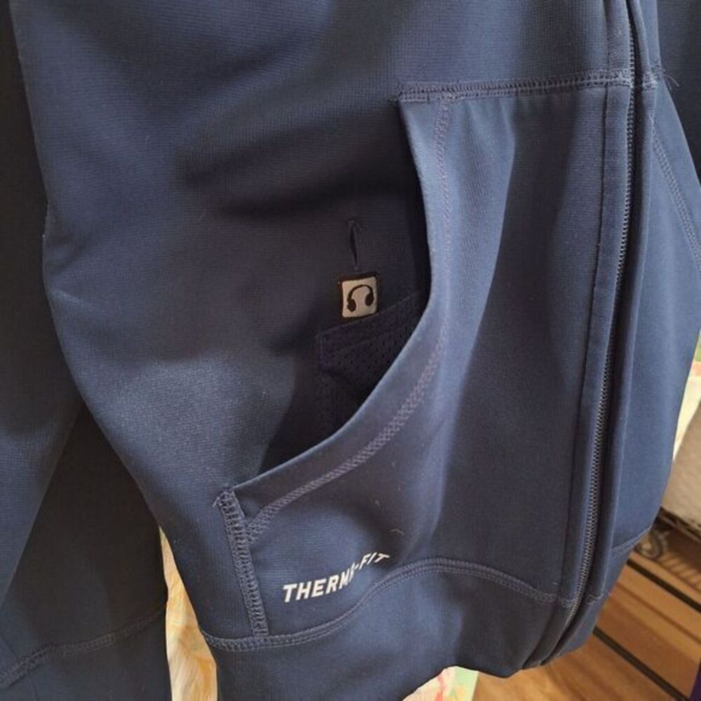 Nike Therma-fit Unisex‎ Youth Medium Full-Zip Hooded Jacket in Blue by NEWSOME - Picture 6 of 16